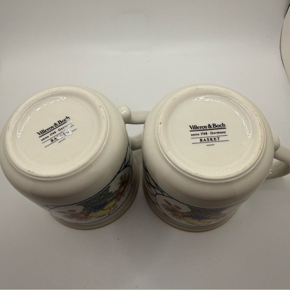 VTG Fruit Basket Design Ceramic Mugs - Set of 2 - Picture 3 of 5